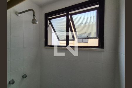 Apartamento à venda com 360m², 5 quartos e 2 vagasBanheiro social