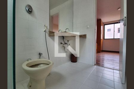 Apartamento à venda com 360m², 5 quartos e 2 vagasBanheiro da Suíte 1