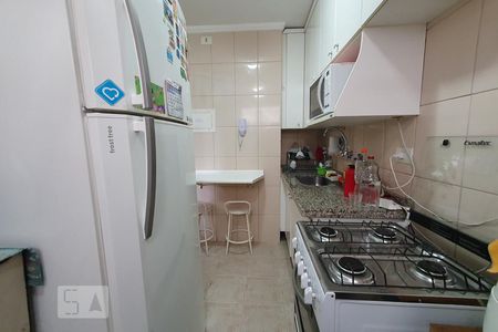 Apartamento à venda com 33m², 1 quarto e 1 vaga Apartamento à venda com 33m², 1 quarto e 1 vagaCozinha