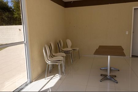 Apartamento para alugar com 44m², 2 quartos e 1 vaga Apartamento para alugar com 44m², 2 quartos e 1 vagaÁrea comum - Salão de festas