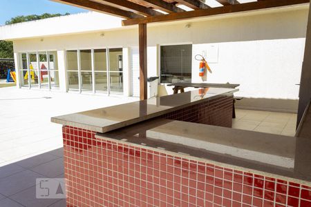 Apartamento para alugar com 44m², 2 quartos e 1 vaga Apartamento para alugar com 44m², 2 quartos e 1 vagaÁrea comum - Churrasqueira