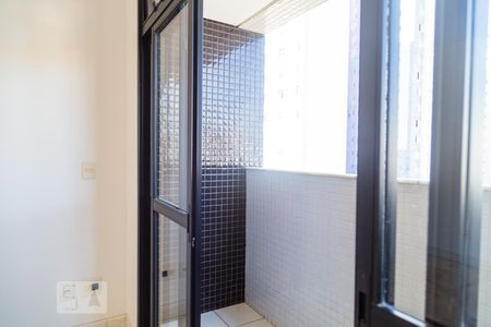 Varanda da Sala de apartamento para alugar com 1 quarto, 40m² em Funcionários, Belo Horizonte