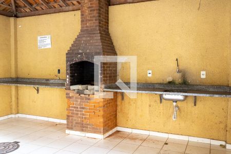Apartamento para alugar com 60m², 2 quartos e 1 vaga Apartamento para alugar com 60m², 2 quartos e 1 vagaÁrea comum - Churrasqueira