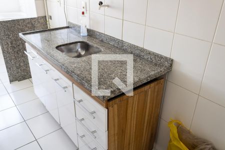 Apartamento para alugar com 60m², 2 quartos e 1 vaga Apartamento para alugar com 60m², 2 quartos e 1 vagaCozinha e Área de Serviço