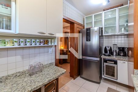 Casa de condomínio à venda com 240m², 2 quartos e 3 vagas Casa de condomínio à venda com 240m², 2 quartos e 3 vagasCozinha