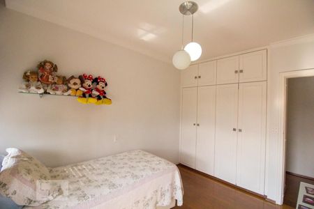 Apartamento à venda com 190m², 4 quartos e 4 vagas Apartamento à venda com 190m², 4 quartos e 4 vagasQuarto 1
