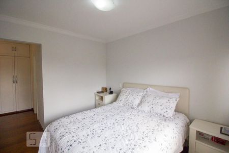 Apartamento à venda com 190m², 4 quartos e 4 vagas Apartamento à venda com 190m², 4 quartos e 4 vagasQuarto 3 - Suíte