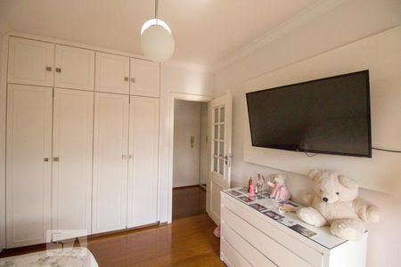 Apartamento à venda com 190m², 4 quartos e 4 vagas Apartamento à venda com 190m², 4 quartos e 4 vagasQuarto 1