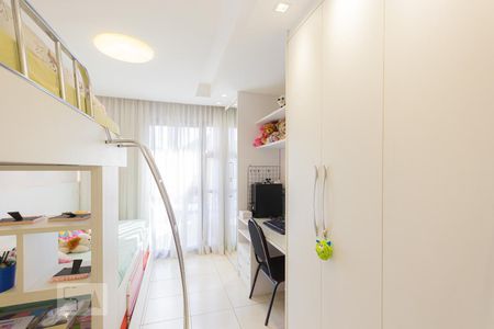 Apartamento à venda com 159m², 3 quartos e 2 vagasQuarto 1
