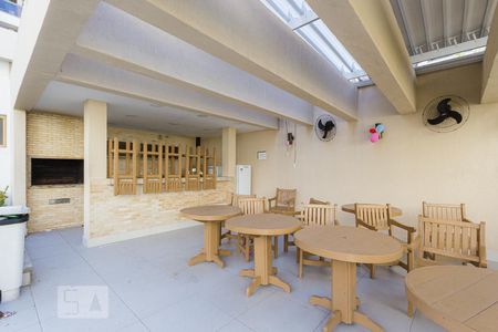 Apartamento à venda com 159m², 3 quartos e 2 vagasChurrasqueira