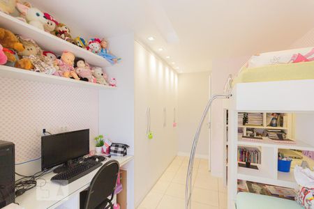 Apartamento à venda com 159m², 3 quartos e 2 vagasQuarto 1