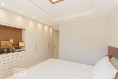Apartamento à venda com 159m², 3 quartos e 2 vagasQuarto 2 - Suíte
