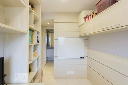 Apartamento à venda com 159m², 3 quartos e 2 vagasQuarto 3 - Suíte (Reversível)