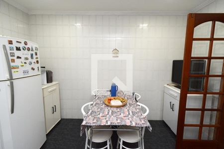 Apartamento à venda com 68m², 2 quartos e 2 vagasCozinha