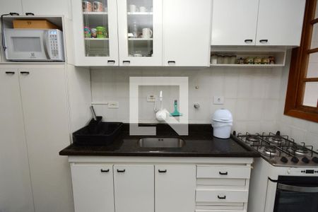 Apartamento à venda com 68m², 2 quartos e 2 vagasCozinha