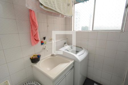 Apartamento à venda com 68m², 2 quartos e 2 vagasÁrea de Serviço