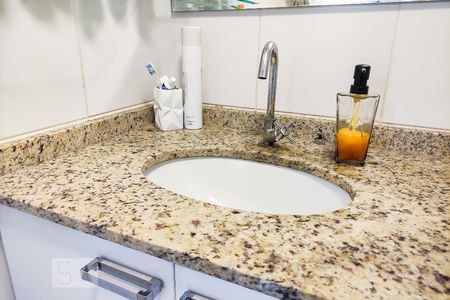 Studio à venda com 38m², 1 quarto e 1 vagaDetalhe Banheiro