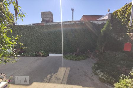 Casa à venda com 140m², 2 quartos e 3 vagas Casa à venda com 140m², 2 quartos e 3 vagasVista Quarto 2