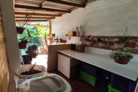 Casa à venda com 140m², 2 quartos e 3 vagas Casa à venda com 140m², 2 quartos e 3 vagasÁrea de Serviço