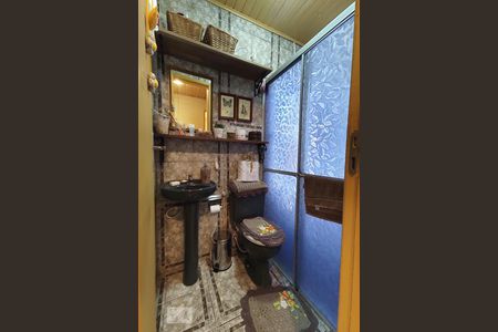 Casa à venda com 140m², 2 quartos e 3 vagas Casa à venda com 140m², 2 quartos e 3 vagasBanheiro 2