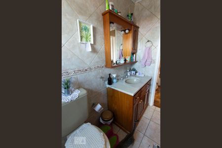 Apartamento à venda com 86m², 2 quartos e 1 vaga Apartamento à venda com 86m², 2 quartos e 1 vagaBanheiro