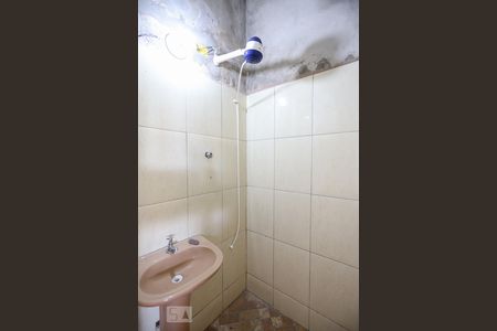 Banheiro de kitnet/studio para alugar com 1 quarto, 32m² em Vila Penteado, São Paulo