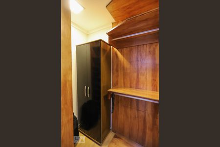 Closet de kitnet/studio para alugar com 1 quarto, 32m² em Vila Penteado, São Paulo