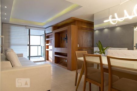 Sala de apartamento à venda com 3 quartos, 85m² em Recreio dos Bandeirantes, Rio de Janeiro