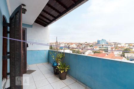 Casa à venda com 250m², 4 quartos e 2 vagasVaranda quarto 2