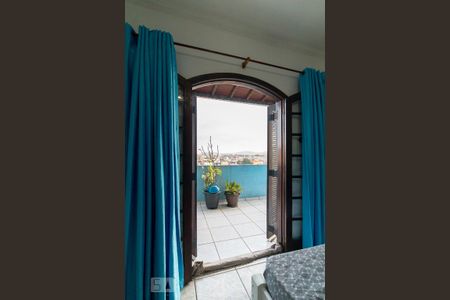 Casa à venda com 250m², 4 quartos e 2 vagasVaranda quarto 2