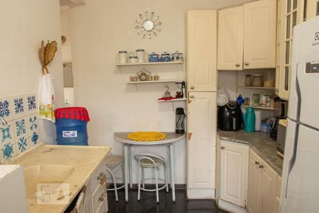 Apartamento à venda com 59m², 2 quartos e 1 vagaCozinha