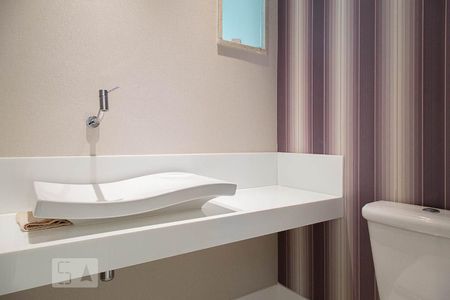 Lavabo de apartamento para alugar com 3 quartos, 180m² em Recreio dos Bandeirantes, Rio de Janeiro