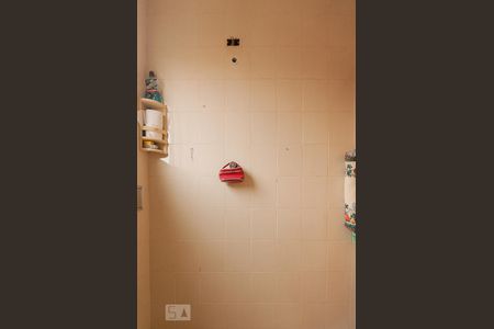 Casa à venda com 330m², 4 quartos e 2 vagas Casa à venda com 330m², 4 quartos e 2 vagasBanheiro Social