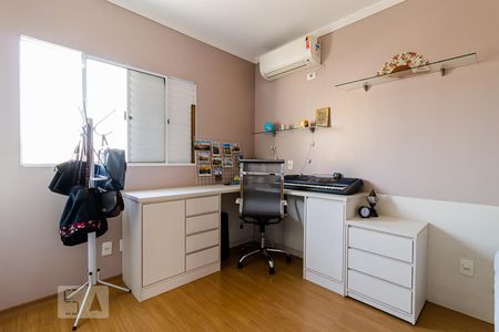 Casa à venda com 130m², 3 quartos e 2 vagas Casa à venda com 130m², 3 quartos e 2 vagasSuíte 1