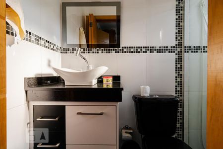 Casa à venda com 130m², 3 quartos e 2 vagas Casa à venda com 130m², 3 quartos e 2 vagasBanheiro da Suíte 3