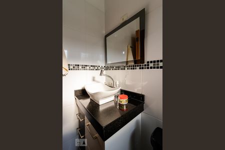 Casa à venda com 130m², 3 quartos e 2 vagas Casa à venda com 130m², 3 quartos e 2 vagasBanheiro da Suíte 3