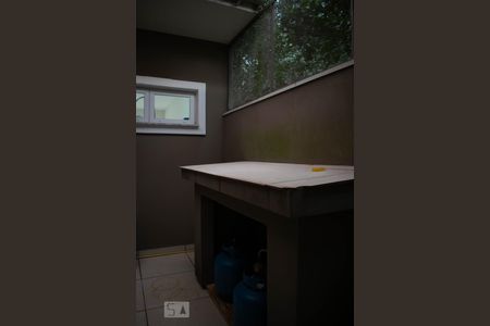 Casa de condomínio à venda com 213m², 4 quartos e 4 vagasÁrea de Serviço