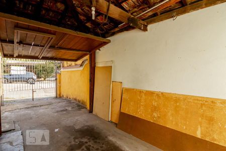 Casa à venda com 460m², 3 quartos e 2 vagas Casa à venda com 460m², 3 quartos e 2 vagasGaragem