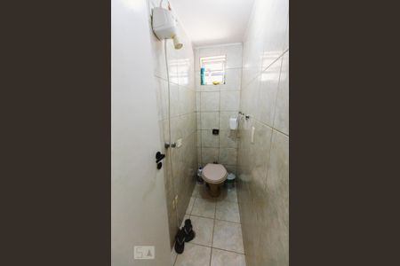 Casa à venda com 240m², 3 quartos e 2 vagasEdícula Banheiro da Suíte