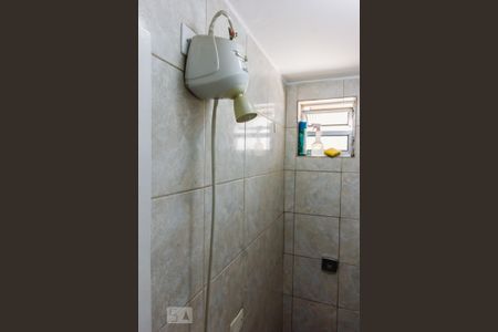 Casa à venda com 240m², 3 quartos e 2 vagasEdícula Banheiro da Suíte Chuveiro