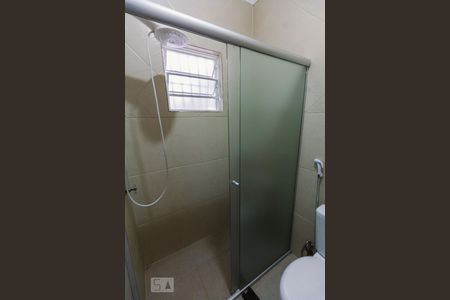 Casa à venda com 240m², 3 quartos e 2 vagasBanheiro da Suíte 2