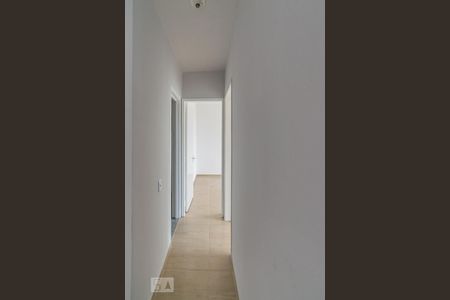 Sala - Corredor de apartamento para alugar com 2 quartos, 55m² em Cordovil, Rio de Janeiro