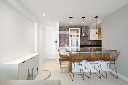 Sala de apartamento para alugar com 2 quartos, 68m² em Freguesia (jacarepaguá), Rio de Janeiro