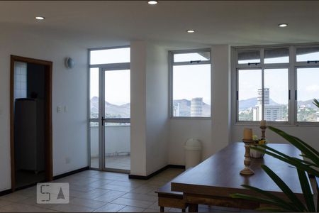 Apartamento para alugar com 50m², 1 quarto e 1 vagaSalão de Festas