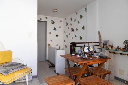 Apartamento à venda com 115m², 2 quartos e 1 vaga Apartamento à venda com 115m², 2 quartos e 1 vagaSala gourmet