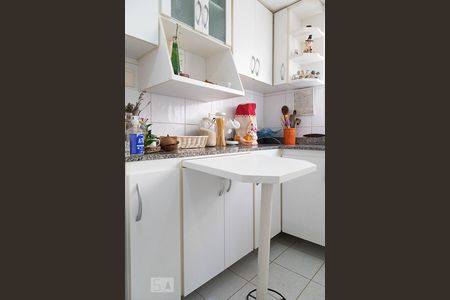 Apartamento à venda com 115m², 2 quartos e 1 vaga Apartamento à venda com 115m², 2 quartos e 1 vagaCozinha