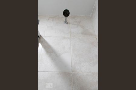 Apartamento à venda com 115m², 2 quartos e 1 vaga Apartamento à venda com 115m², 2 quartos e 1 vagaBanheiro social 2