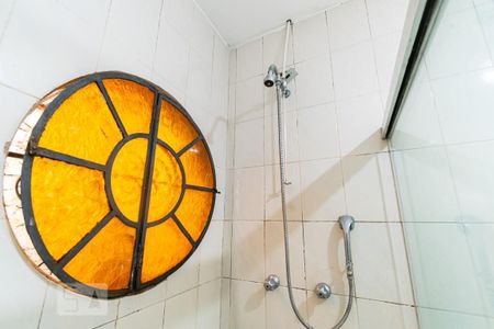 Casa à venda com 250m², 5 quartos e 3 vagas Casa à venda com 250m², 5 quartos e 3 vagasBanheiro da Suíte