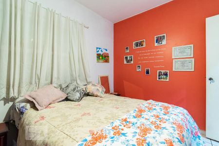 Casa à venda com 250m², 5 quartos e 3 vagas Casa à venda com 250m², 5 quartos e 3 vagasQuarto 2