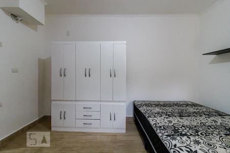 Casa à venda com 450m², 6 quartos e 4 vagas Casa à venda com 450m², 6 quartos e 4 vagasSuíte 4 do andar inferior